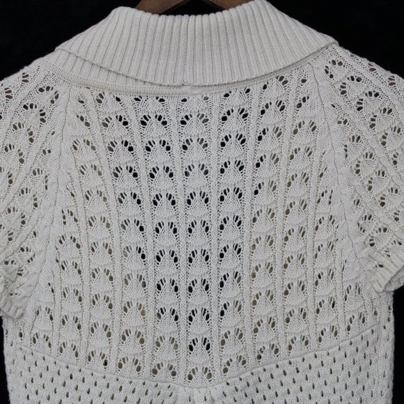 ⬇️$20 Fossil Cream Crochet  Lace Short Sleeve Cardigan - Picture 8 of 13